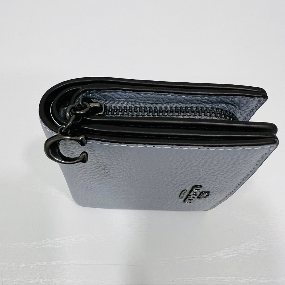 Coach Gray Snap Wallet - NWT - Picture 4 of 7